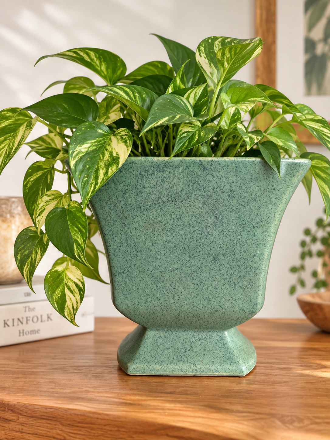 Vintage McCoy Floraline USA 455 Speckled Green Pedestal Planter